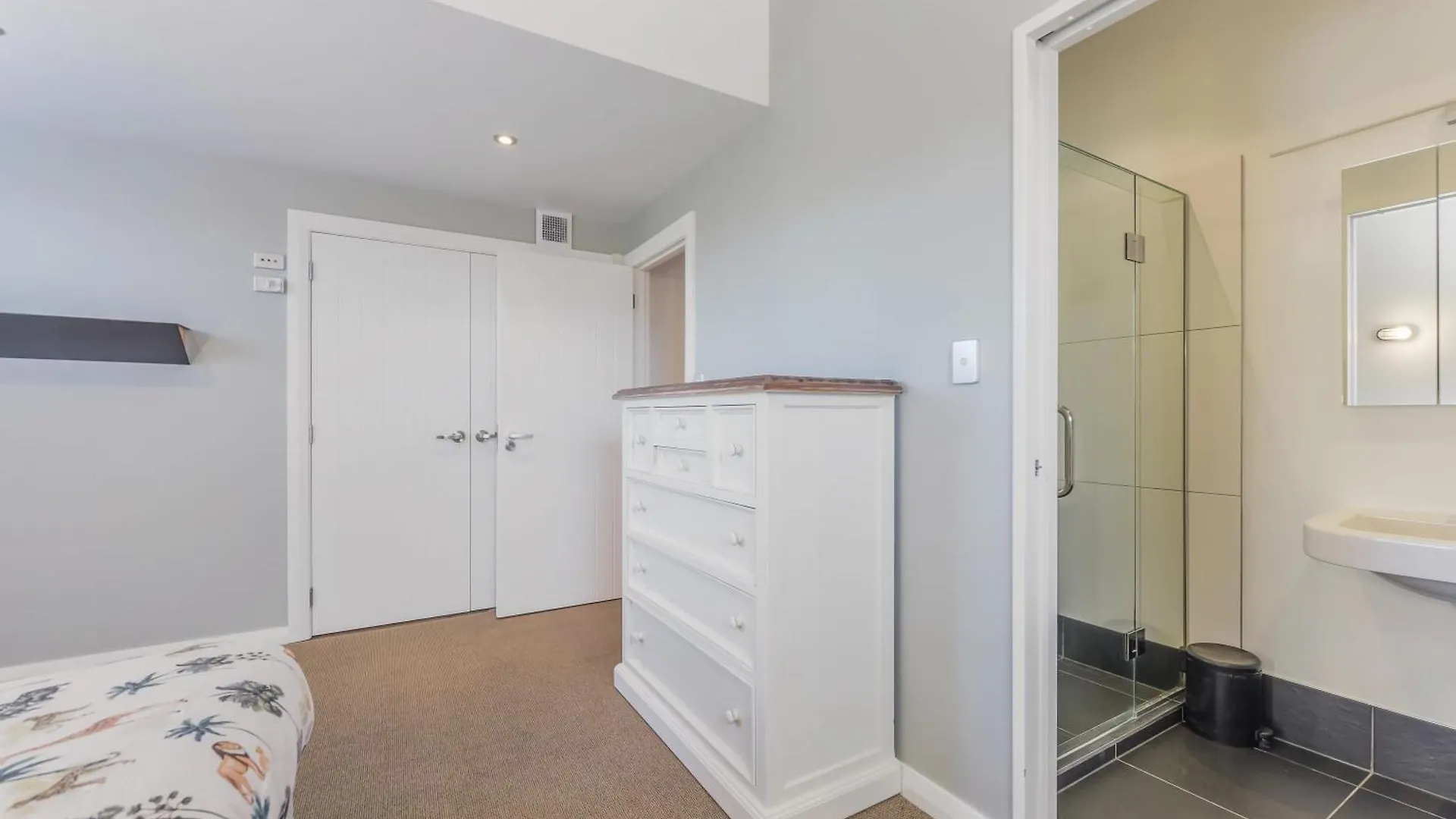 Rapaura Vineyard Escape - Blenheim Retreat Villa Holiday home