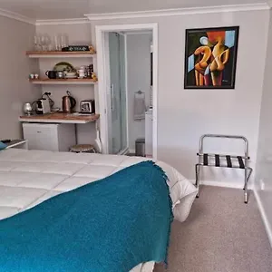 Bed & Breakfast On Carvell, Blenheim