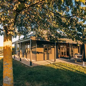 Apartment Misty Cove Cellar Door, Blenheim